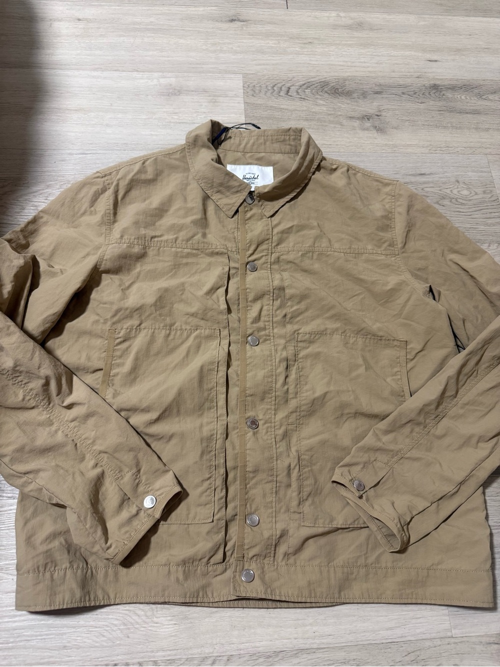 Herschel Men’s Lightweight Tan Snap/Button Front Point Collar Jacket Size Large